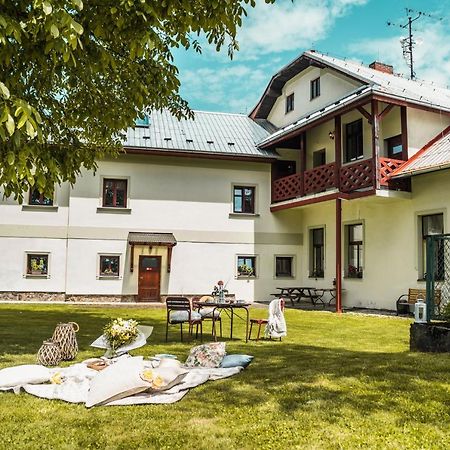 Penzion Apartmany Hetlin Cerniny エクステリア 写真